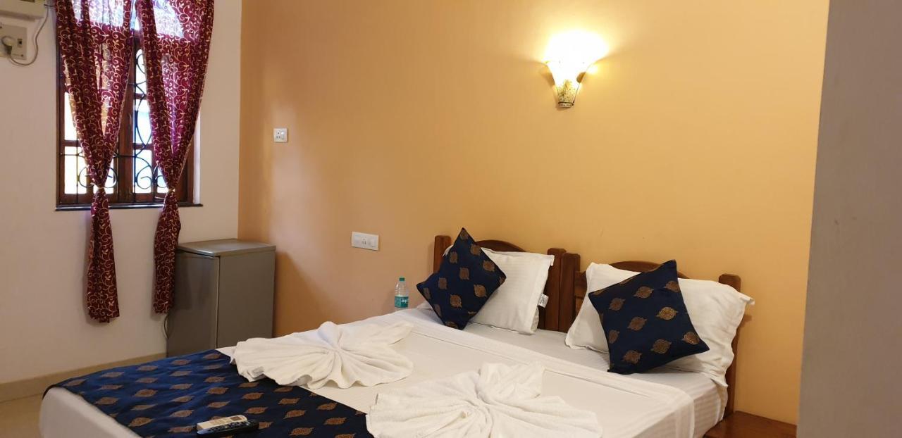 Veronica Resort By The Beach Resort 2*