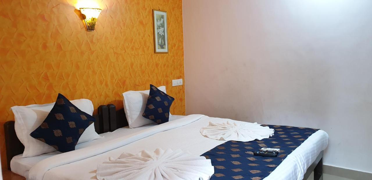 Veronica Resort By The Beach Resort Calangute